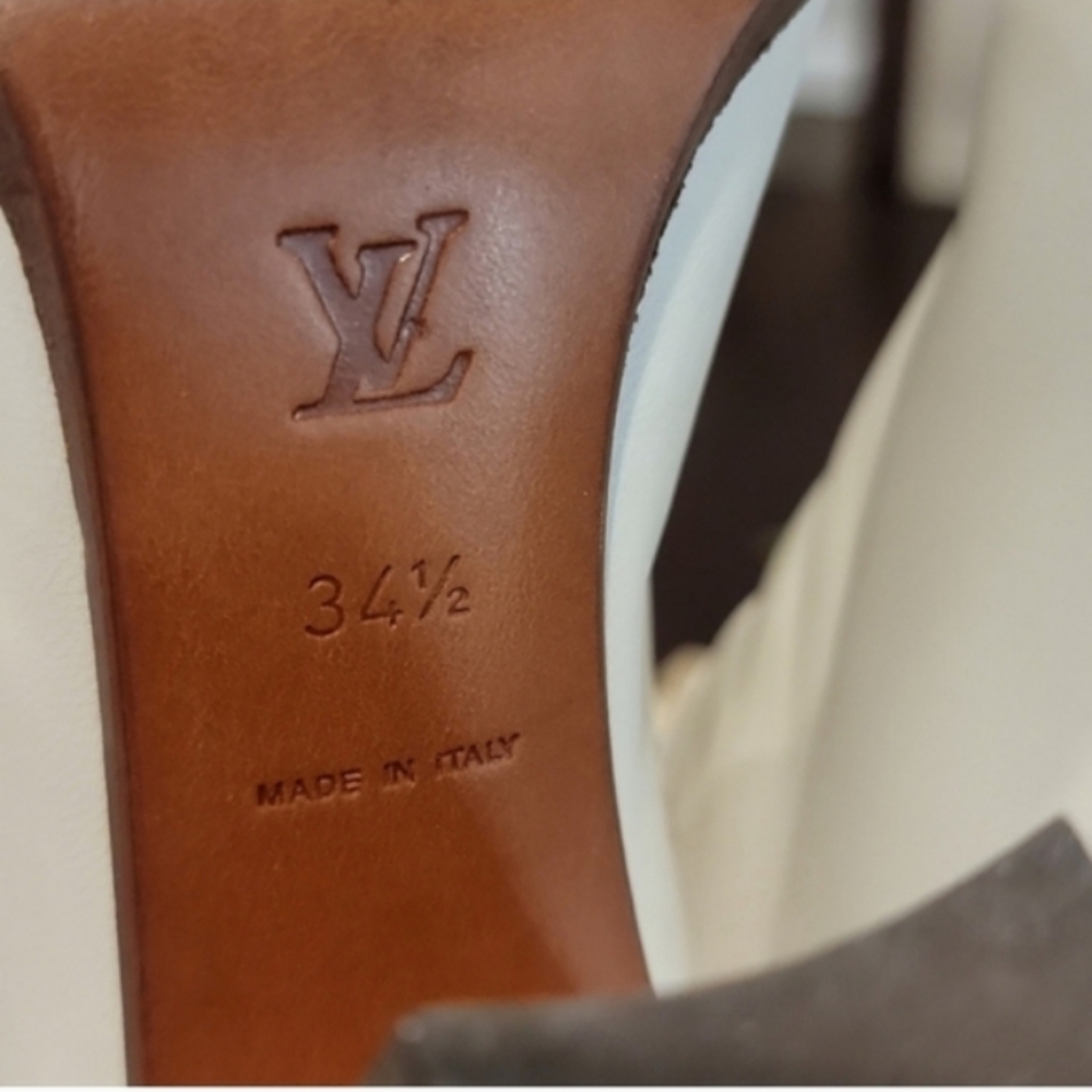 Louis Vuitton Off White Women's Boots - Picture 6 of 12